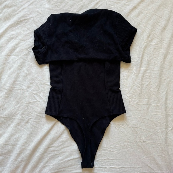 Black Ribbed Bodysuit with Attached Shrug - Picture 3 of 7